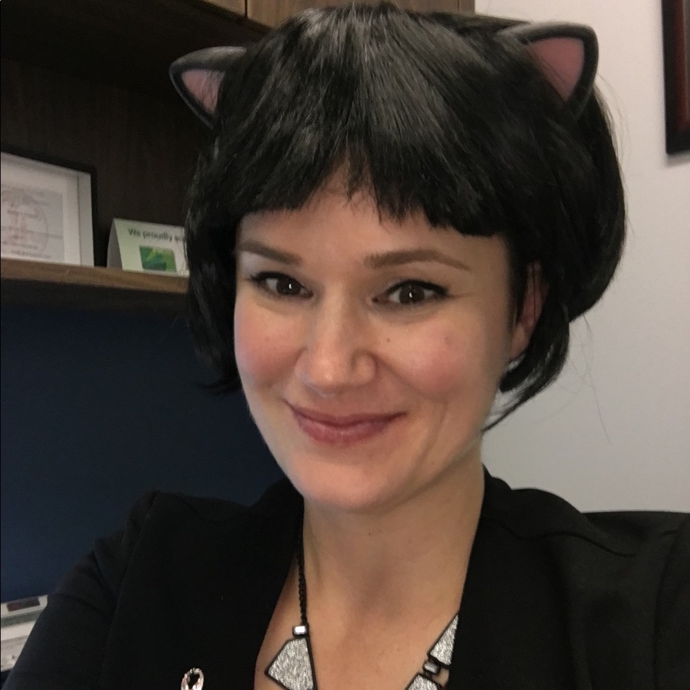 Meet your Posher, Stephanie